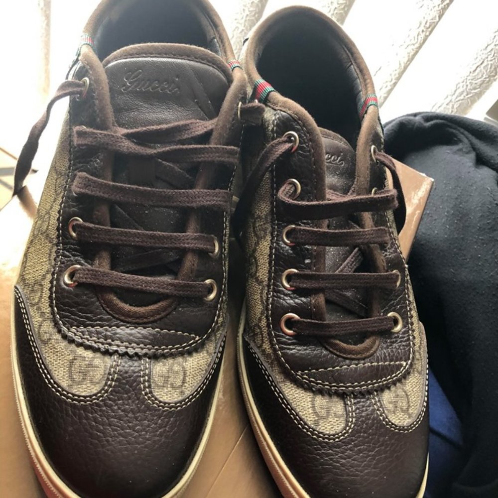 WOMEN OLD SCHOOL GUCCI SNEAKERS Size 8.5